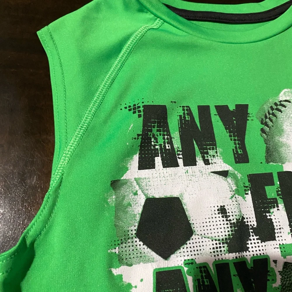 Champion Green Graphic Tank Top Size M(8-10) - Picture 3 of 6